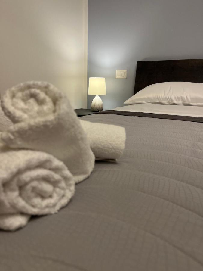 Flerico Apartment Noto Luaran gambar