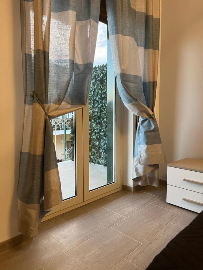 Flerico Apartment Noto Luaran gambar