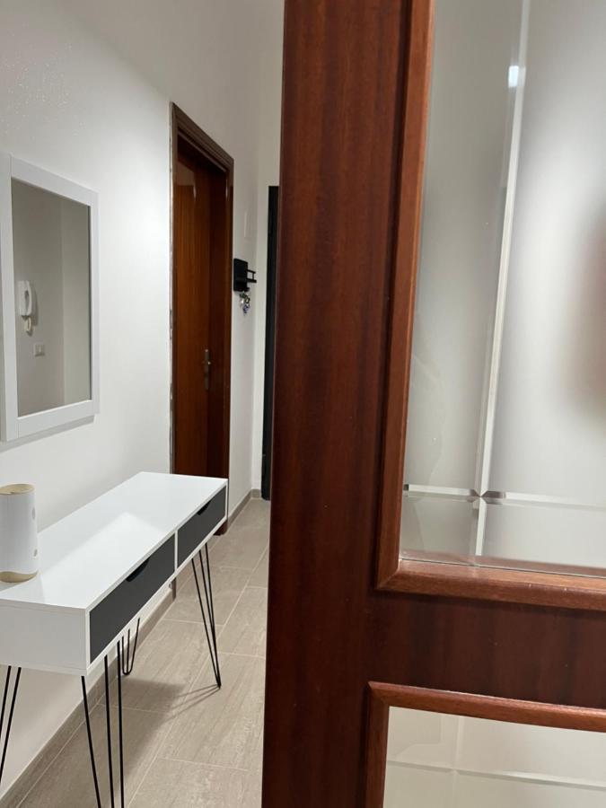 Flerico Apartment Noto Luaran gambar