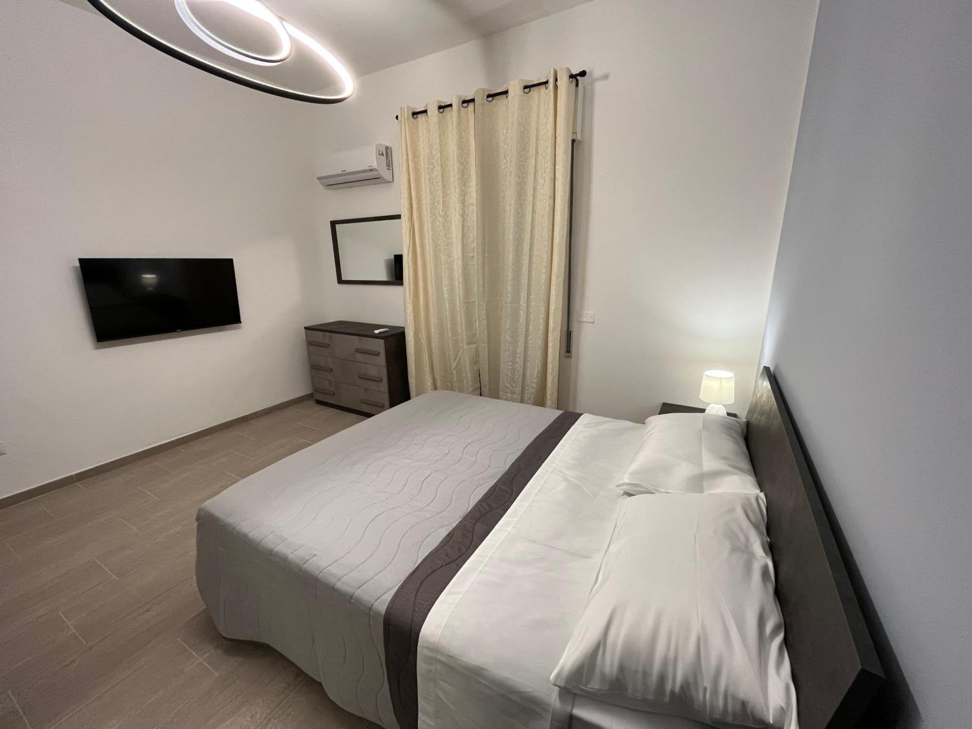 Flerico Apartment Noto Luaran gambar