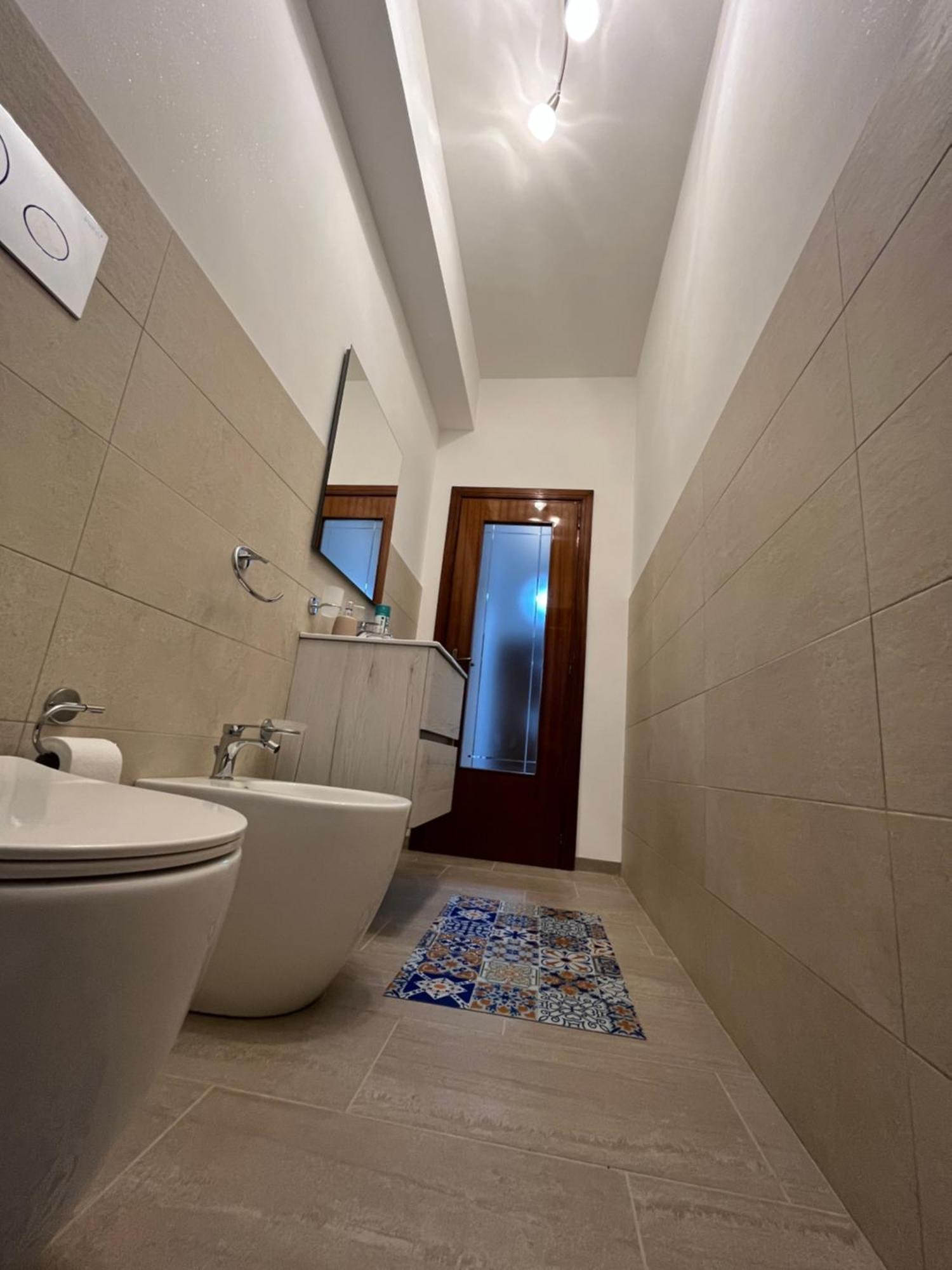 Flerico Apartment Noto Luaran gambar