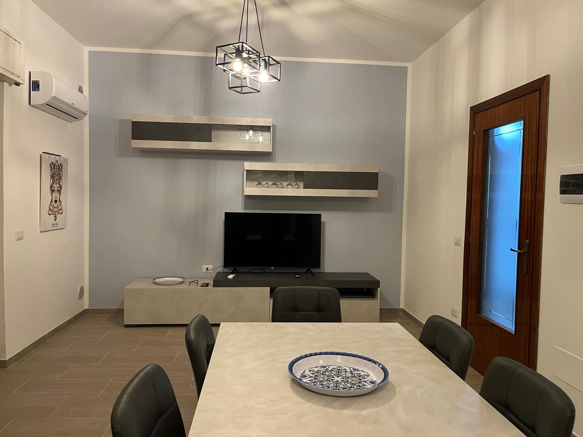 Flerico Apartment Noto Luaran gambar