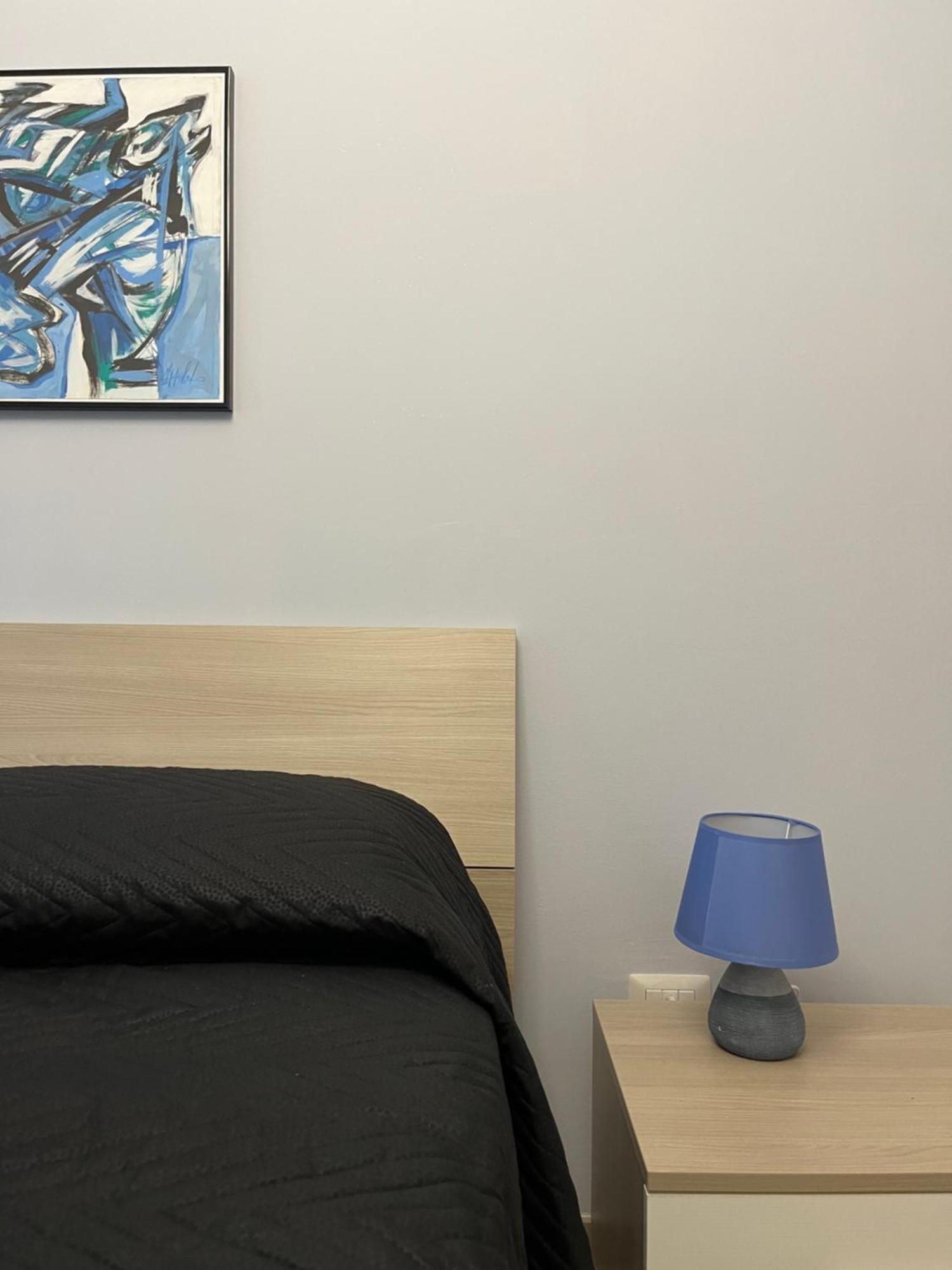 Flerico Apartment Noto Luaran gambar