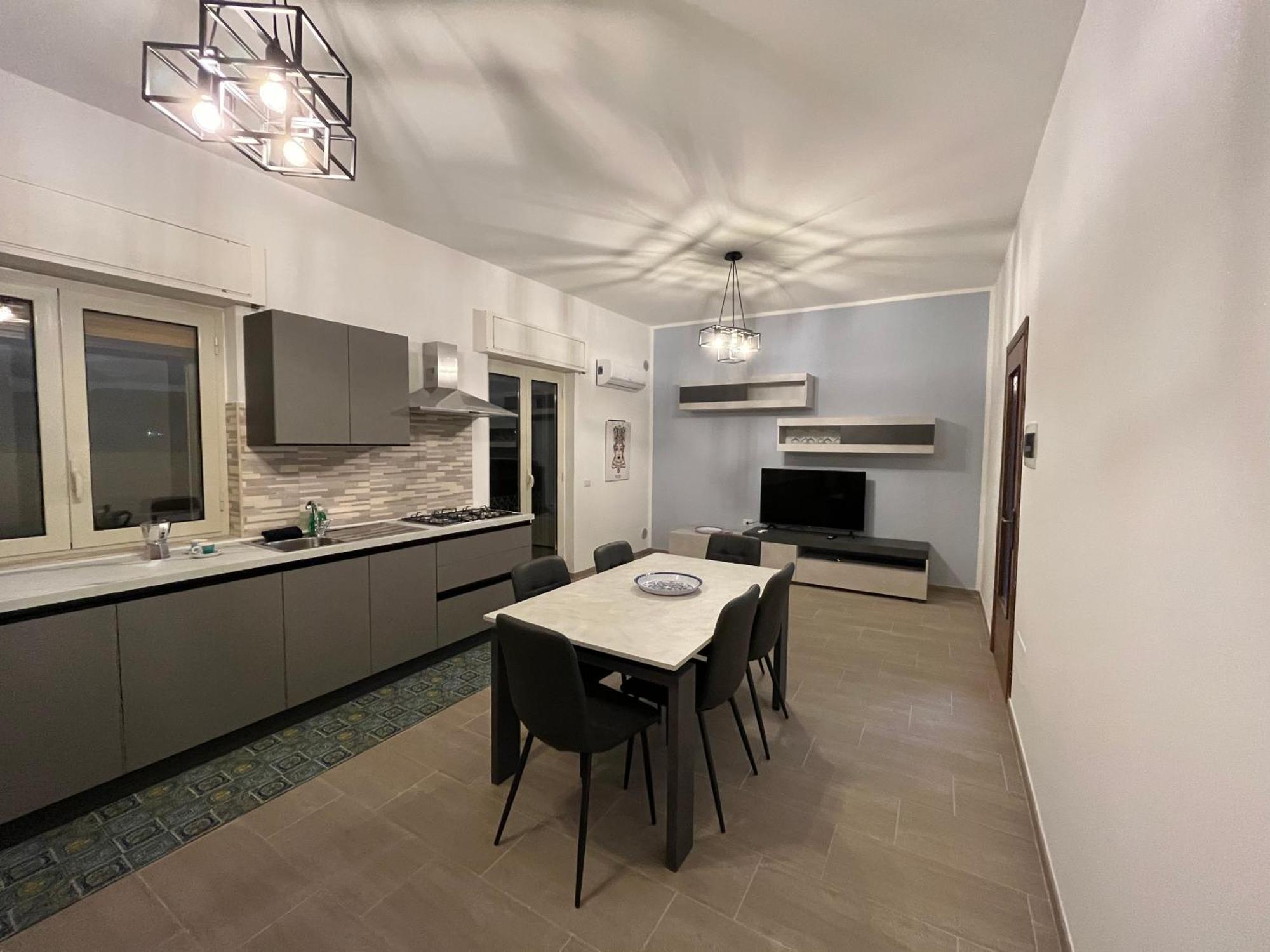 Flerico Apartment Noto Luaran gambar